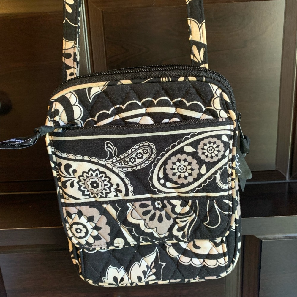 Vera Bradley Midnight Paisley crossbody hipster